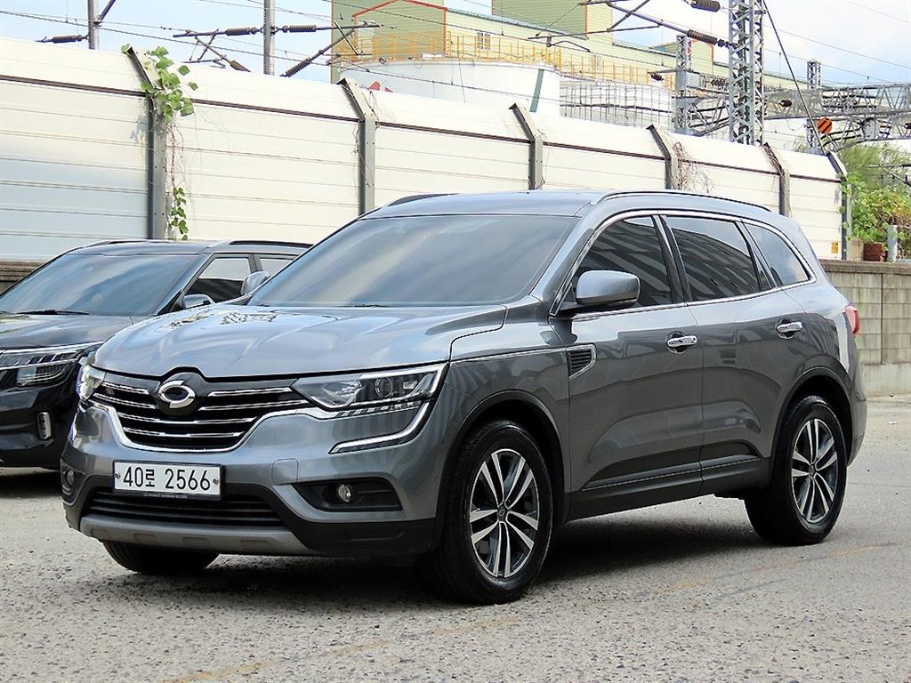 르노코리아 QM6 디젤 4WD RE 사진 2/20