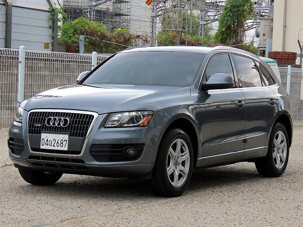아우디 Q5 2.0 TFSI 콰트로 사진 2/19
