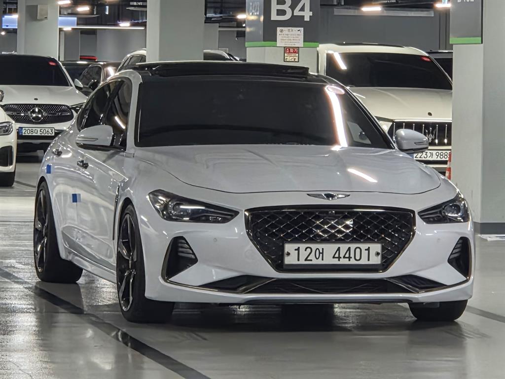 제네시스 G70 3.3T 스포츠 AWD 프레스티지 사진 2/20