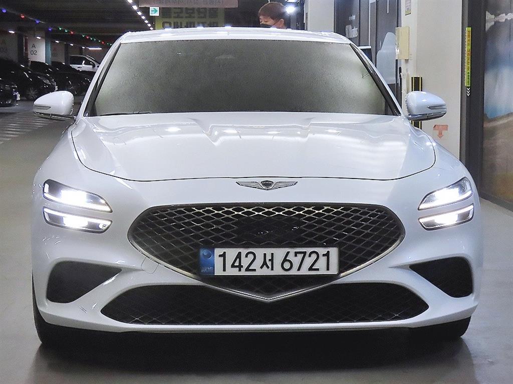 제네시스 G70 가솔린 2.0T 2WD 기본형 사진