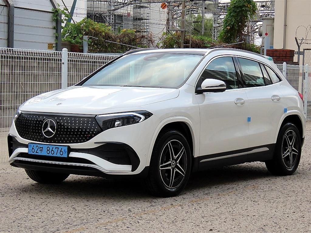 벤츠 EQA 250 AMG 라인 사진 2/20