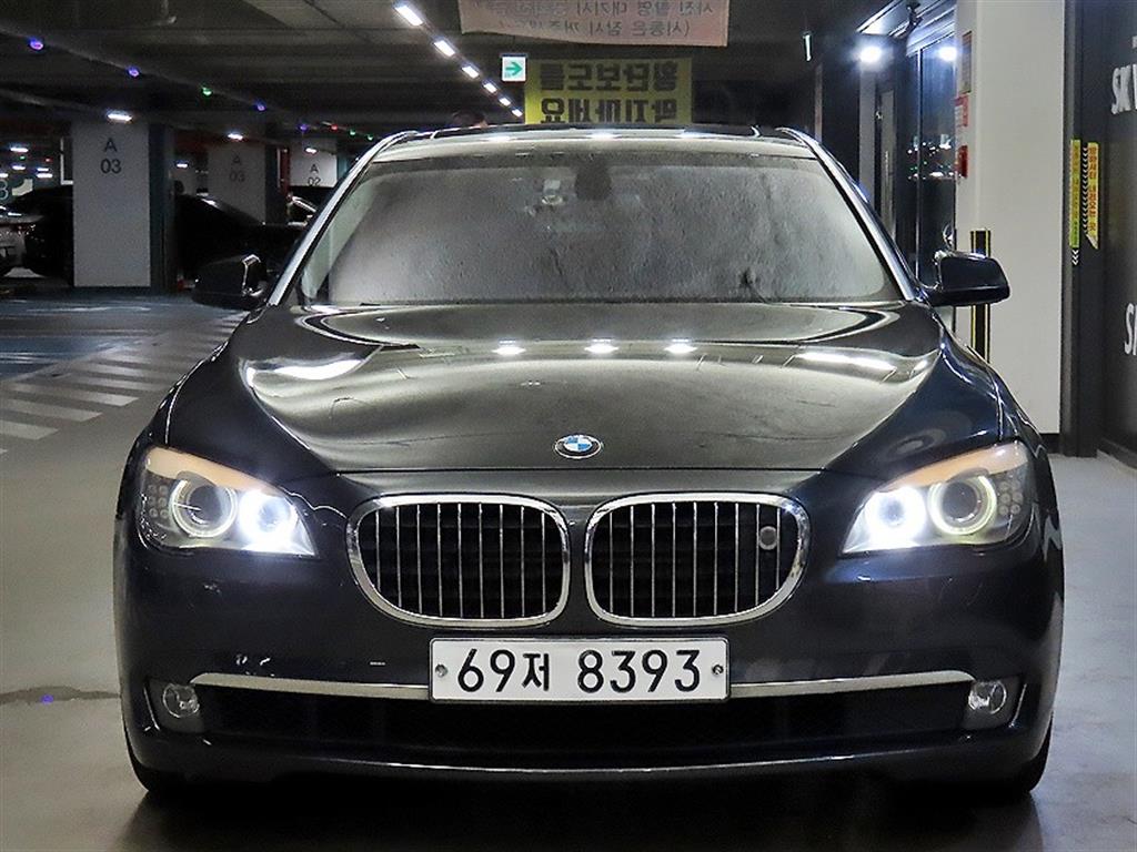 BMW 7시리즈 750 Li 사진