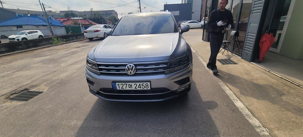 폭스바겐 티구안 2.0 TDI 프레스티지 사진