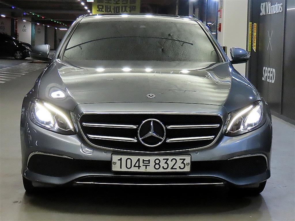 벤츠 E 클래스 E250 아방가르드 사진
