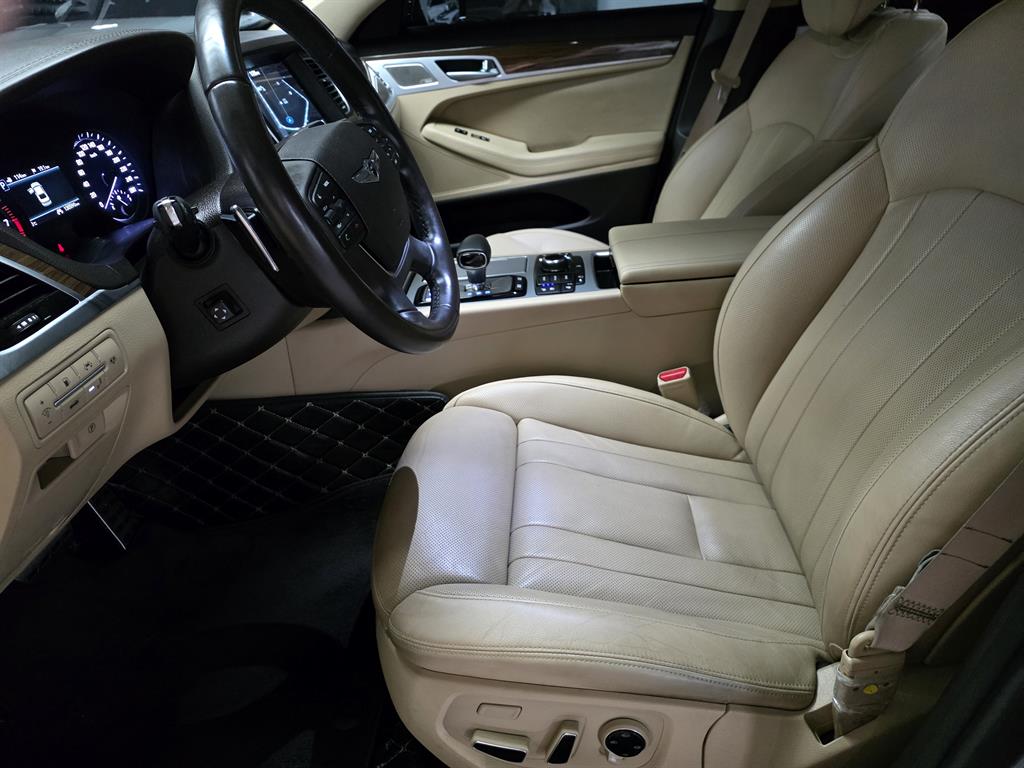 제네시스 G80 3.3 GDI AWD 프리미엄 럭셔리 사진