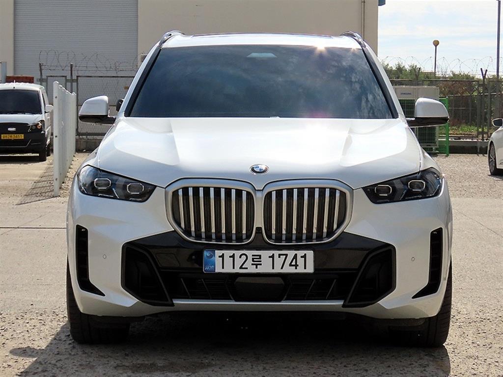 BMW X5 xDrive 40i xLine 사진