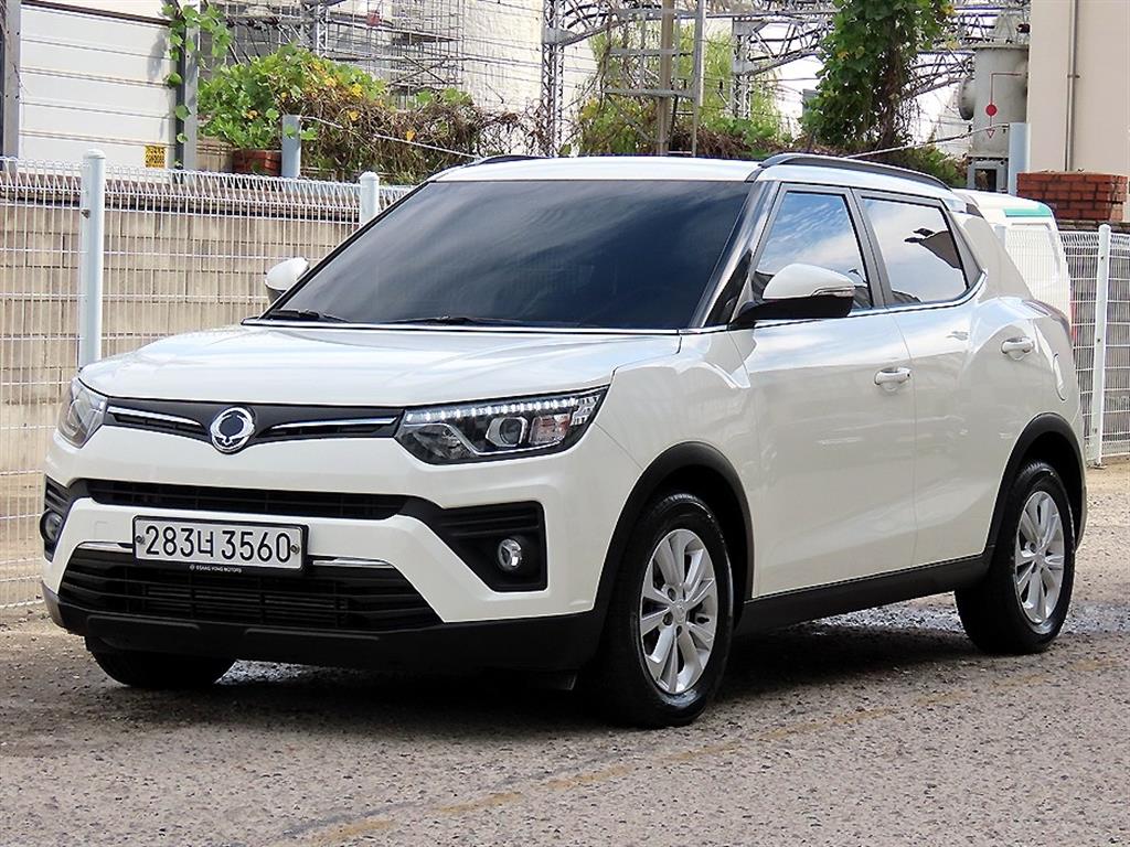 KGM 티볼리 2WD 가솔린 1.5 V3 사진 2/20