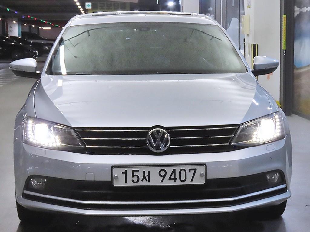 폭스바겐 제타 2.0 TDI 블루모션 프리미엄 사진