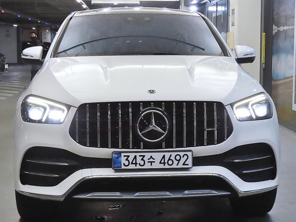 벤츠 GLE 클래스 GLE 400d 4MATIC 쿠페 사진