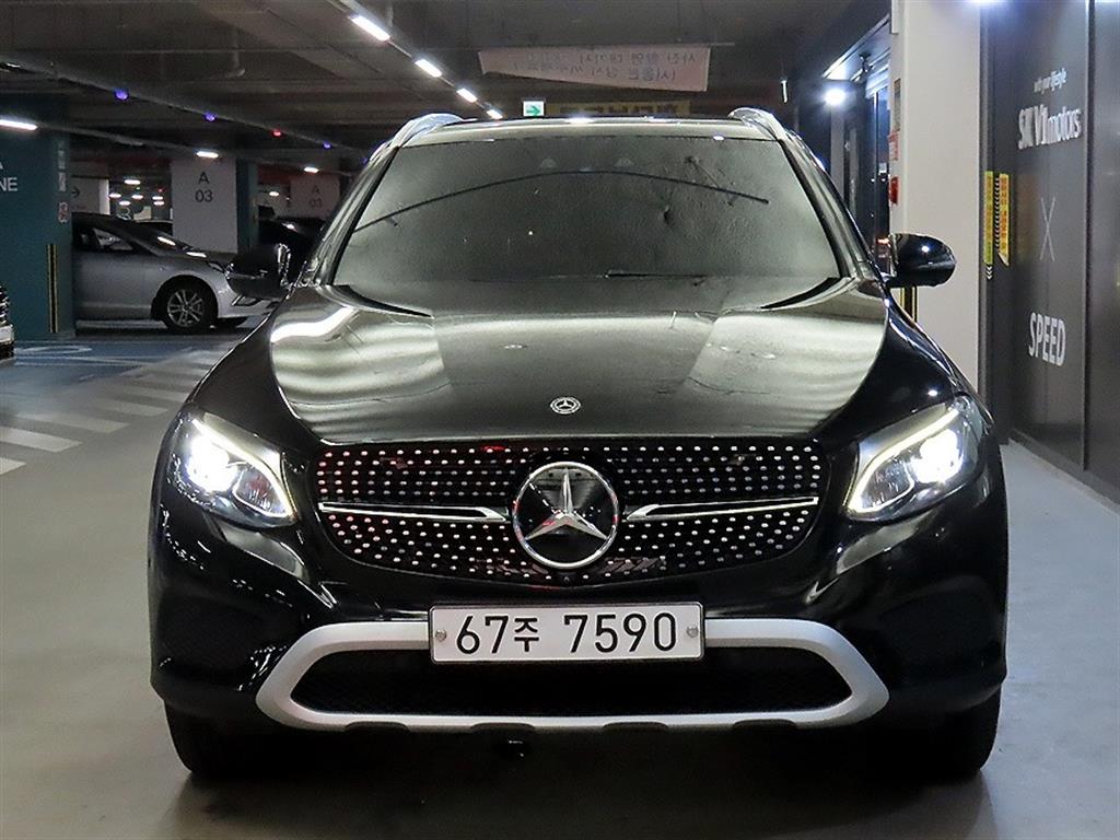 벤츠 GLC 클래스 GLC 350 e 4MATIC 프리미엄 사진