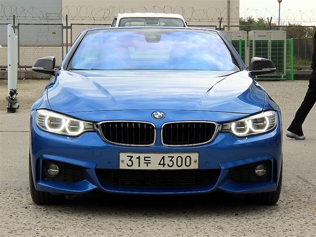 BMW 4시리즈 428i 컨버터블 M 스포츠 사진