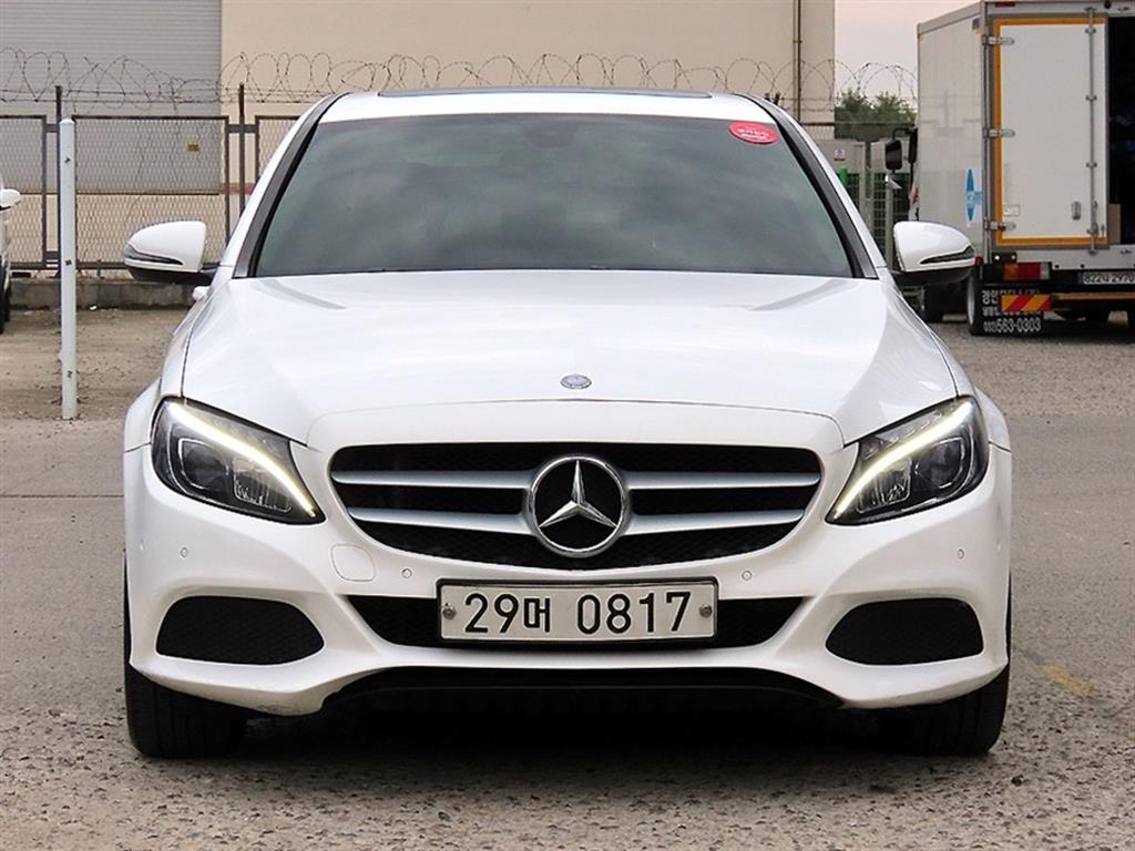 벤츠 C 클래스 C200 d 사진