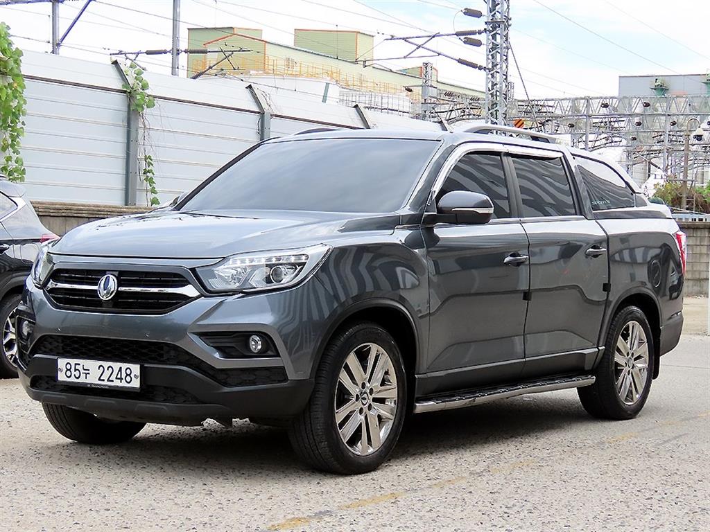 KGM 렉스턴 4WD 디젤 2.2 노블레스 사진 2/20