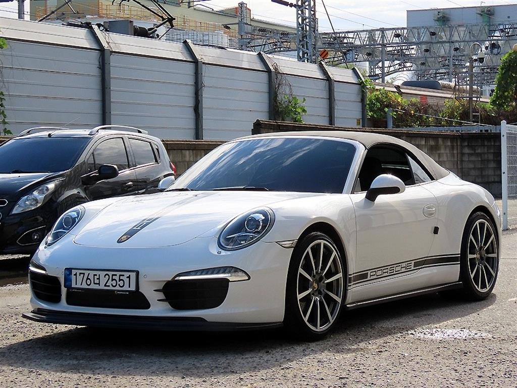 포르쉐 911 카레라 카브리올레 991 사진 2/20