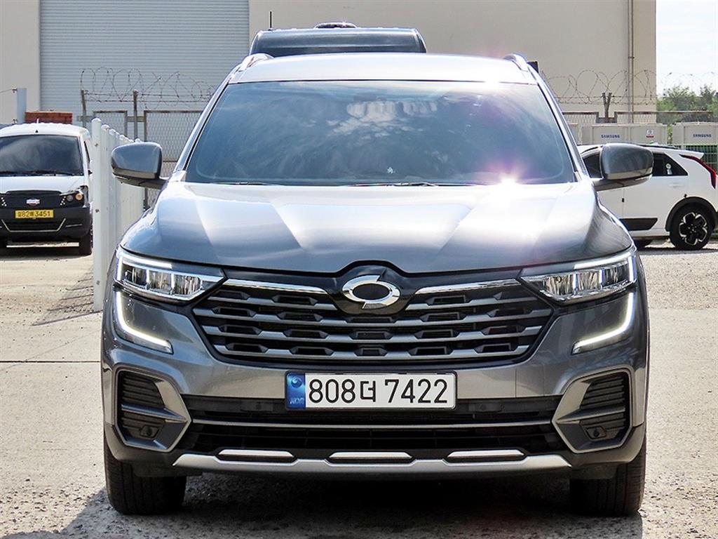 르노코리아 QM6 퀘스트 2.0 LPe 2WD 밴 사진