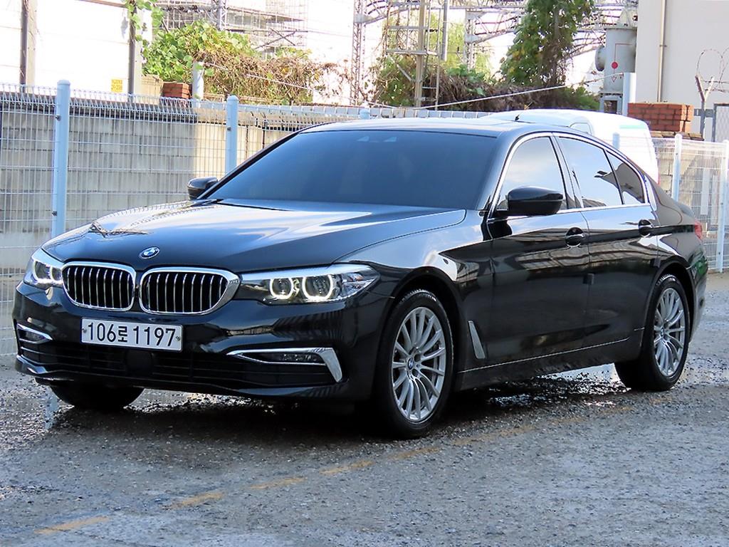 BMW 5시리즈 520i 럭셔리 사진 2/20