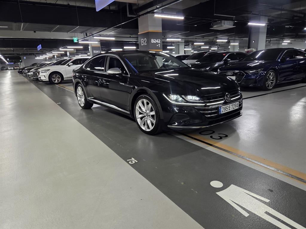 폭스바겐 아테온 2.0 TDI 프레스티지 사진 2/18