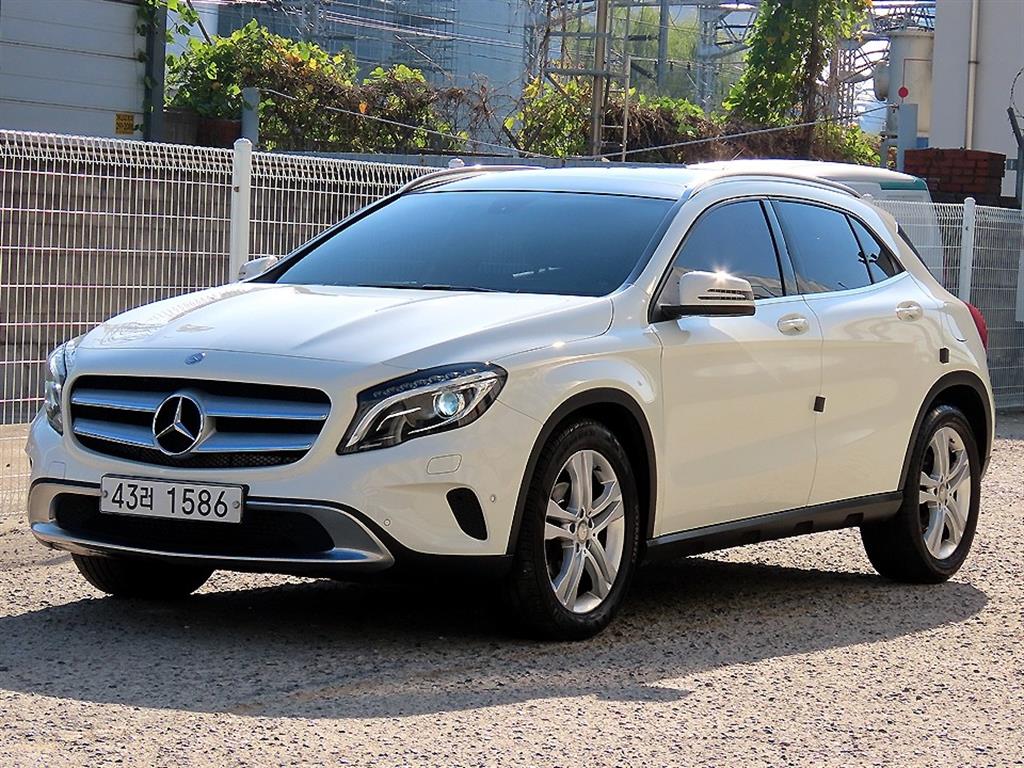 벤츠 GLA 클래스 GLA200 CDI 사진 2/20