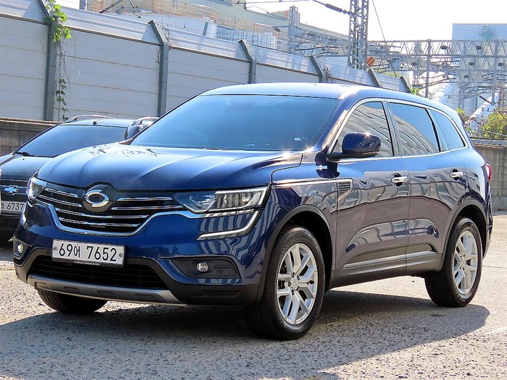 르노코리아 QM6 가솔린 2WD LE 사진 2/20
