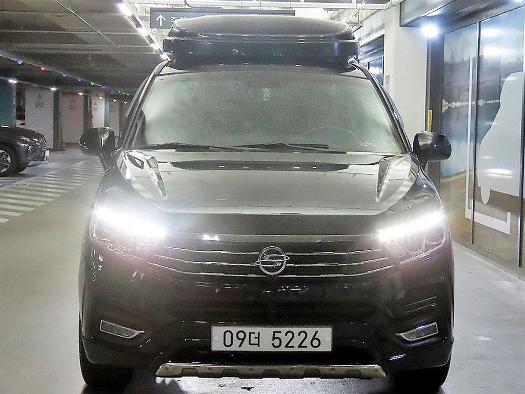 KGM 코란도 4WD 익스트림 9인승 사진