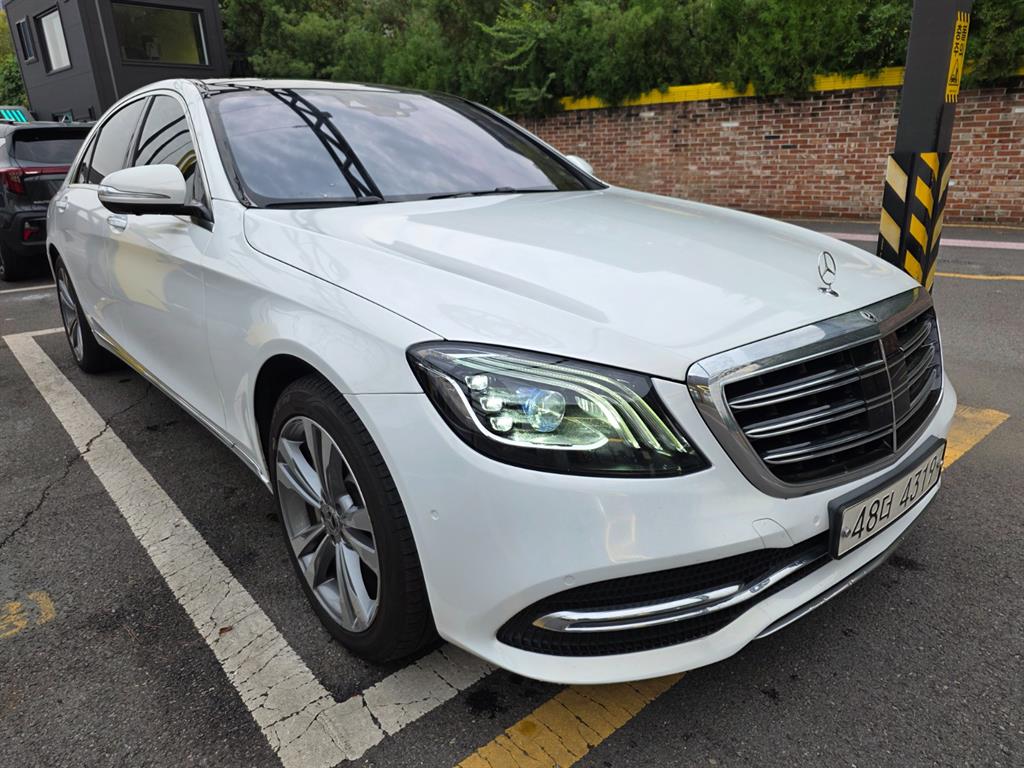 벤츠 S 클래스 S 400L d 4MATIC 사진