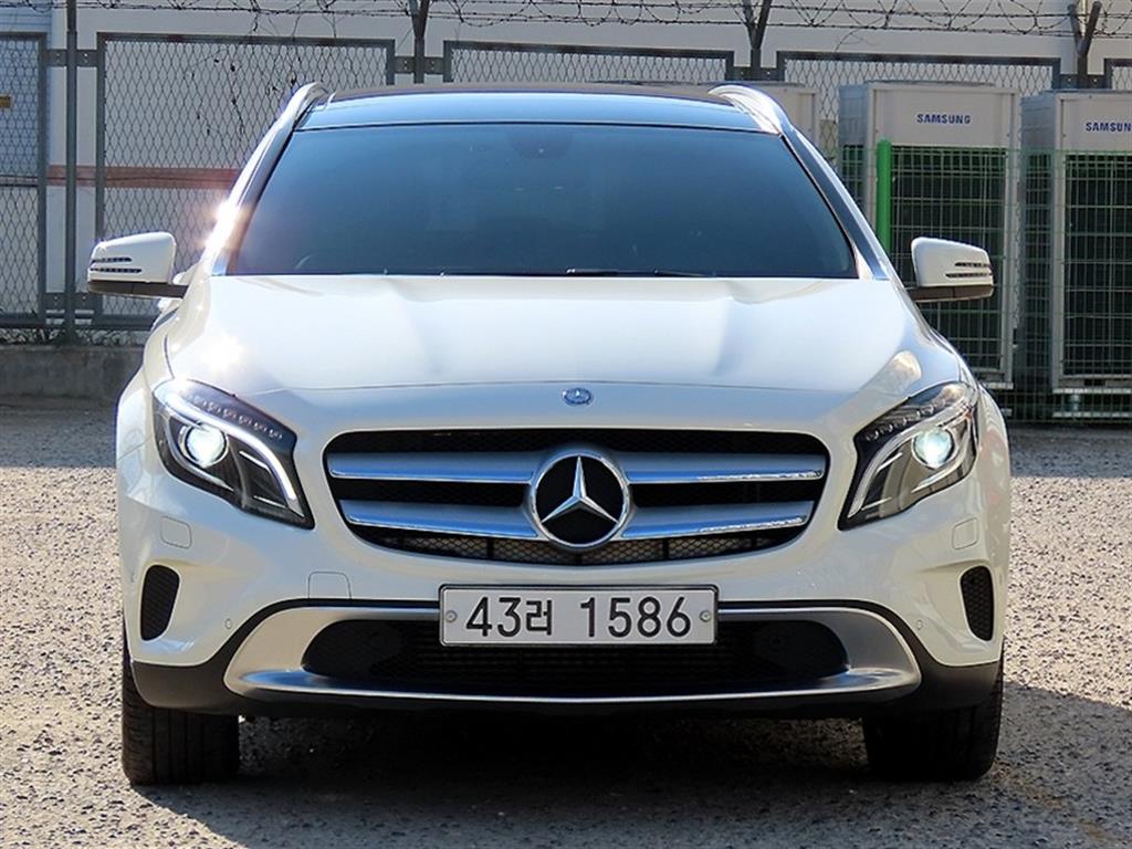 벤츠 GLA 클래스 GLA200 CDI 사진
