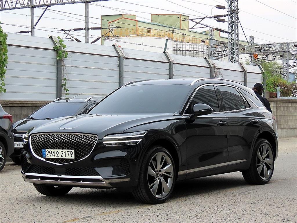 제네시스 GV70 2.5T 가솔린 AWD 기본형 사진 2/20