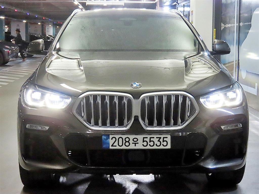 BMW X6 xDrive 40i M 스포츠 사진
