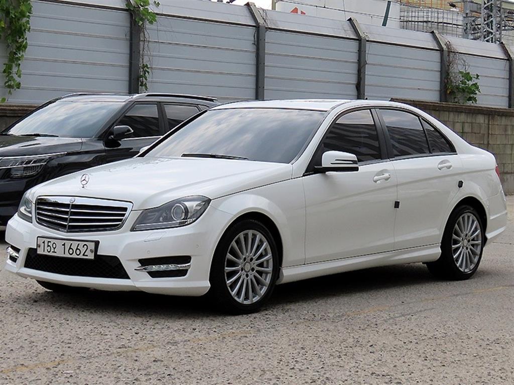 벤츠 C 클래스 C220 CDI 사진 2/19