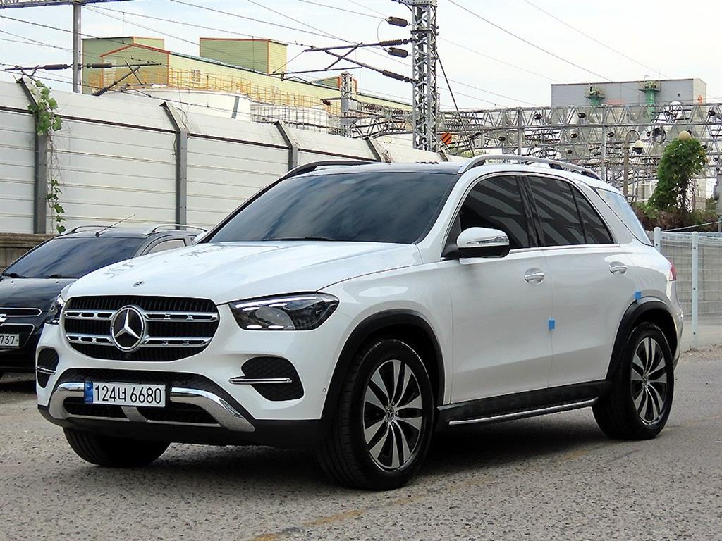 벤츠 GLE 클래스 GLE 350 4MATIC 사진 2/20