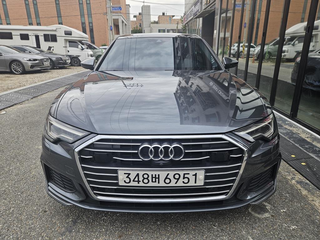 아우디 A6 40 TDI 사진