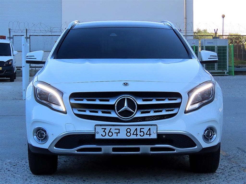 벤츠 GLA 클래스 GLA220 프리미엄 사진