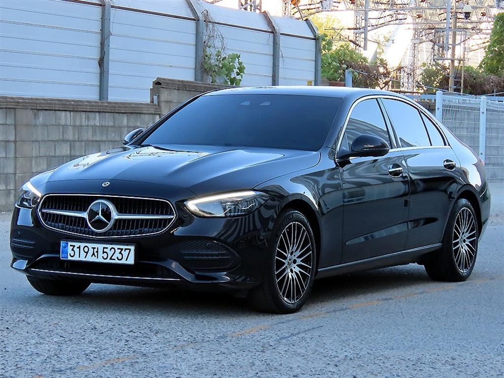 벤츠 C 클래스 C200 아방가르드 사진 2/20
