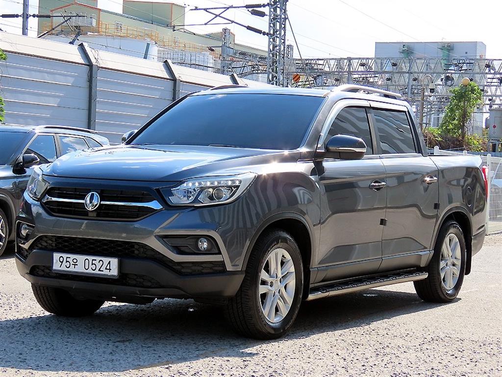 KGM 렉스턴 4WD 디젤 2.2 노블레스 사진 2/20