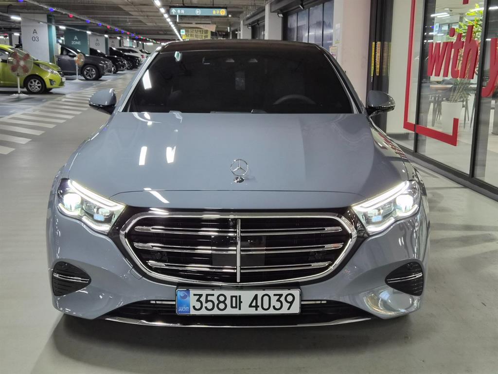 벤츠 E 클래스 E450 4MATIC 익스클루시브 사진 2/20