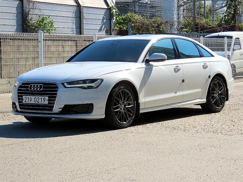 아우디 A6 40 TDI 콰트로 프리미엄 사진 2/20