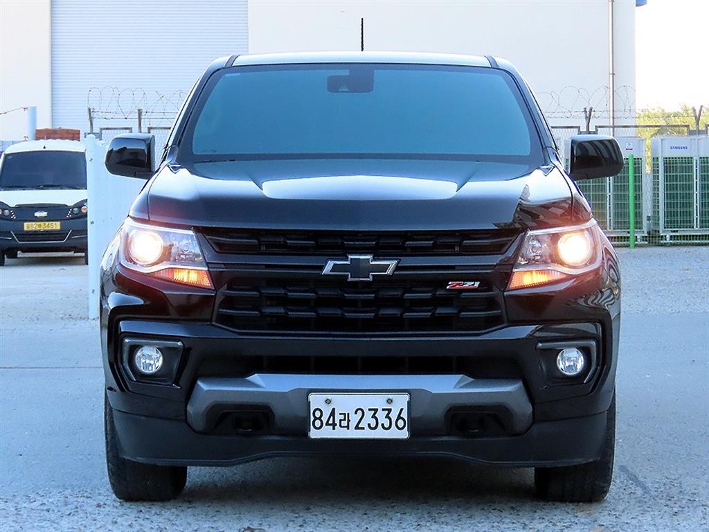 쉐보레 콜로라도 3.6 Z71-X 미드나잇 4WD 사진