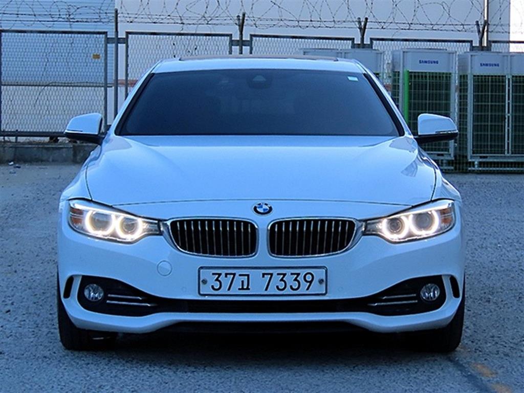 BMW 4시리즈 420i 그란쿠페 럭셔리 사진