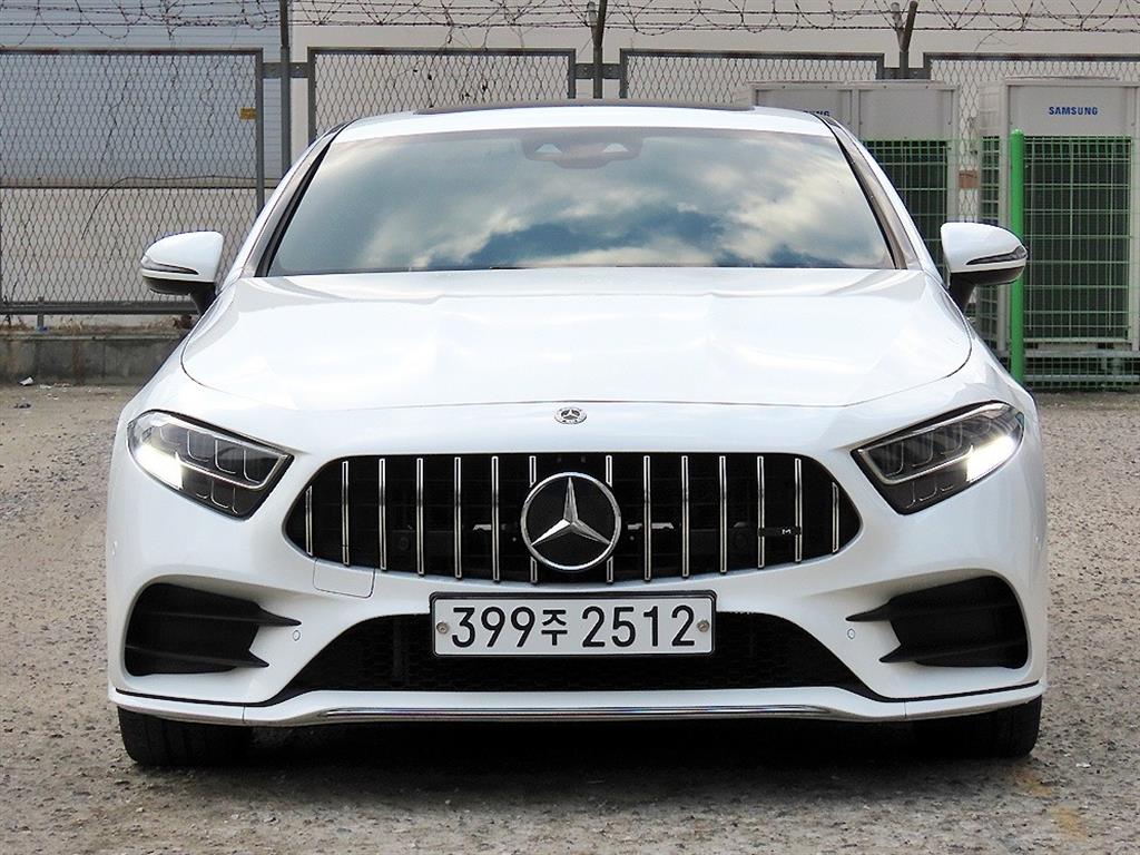 벤츠 CLS 클래스 CLS 300d AMG Line 사진