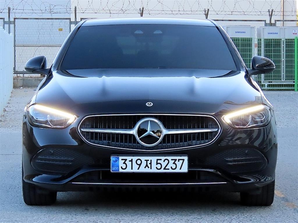 벤츠 C 클래스 C200 아방가르드 사진