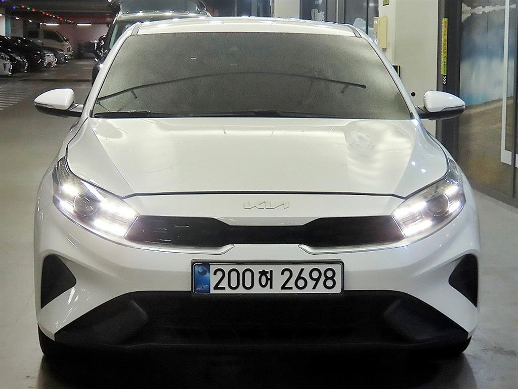 기아 K3 1.6 가솔린 프레스티지 사진