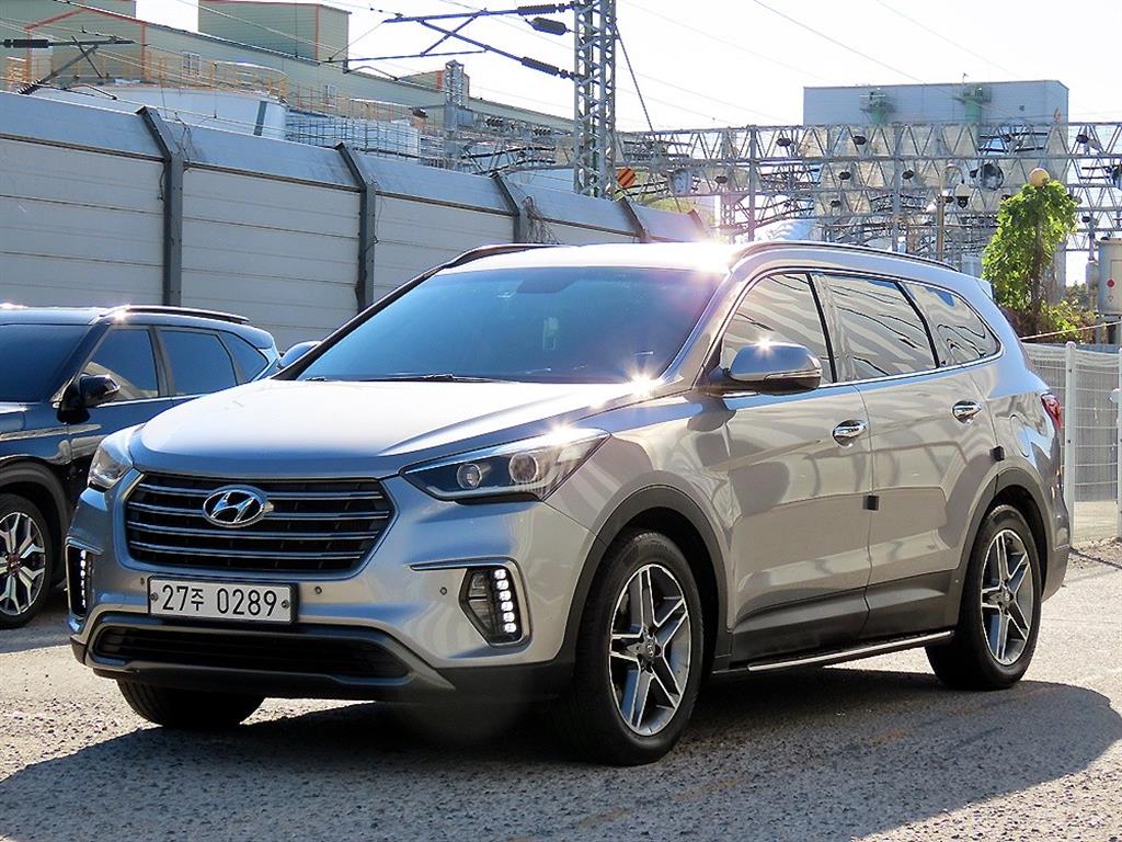 현대 맥스크루즈 E-VGT R2.2 2WD 익스클루시브 스페셜 사진 2/20