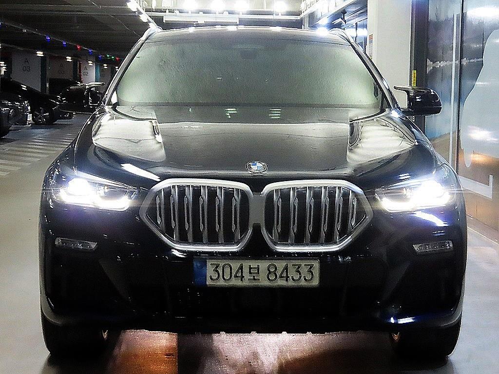 BMW X6 xDrive 30d M 스포츠 사진