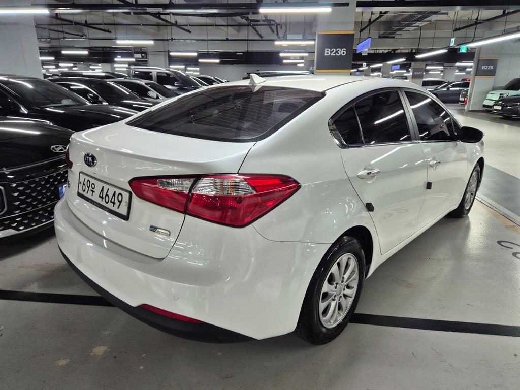 기아 K3 1.6 VGT 럭셔리 사진 2/20