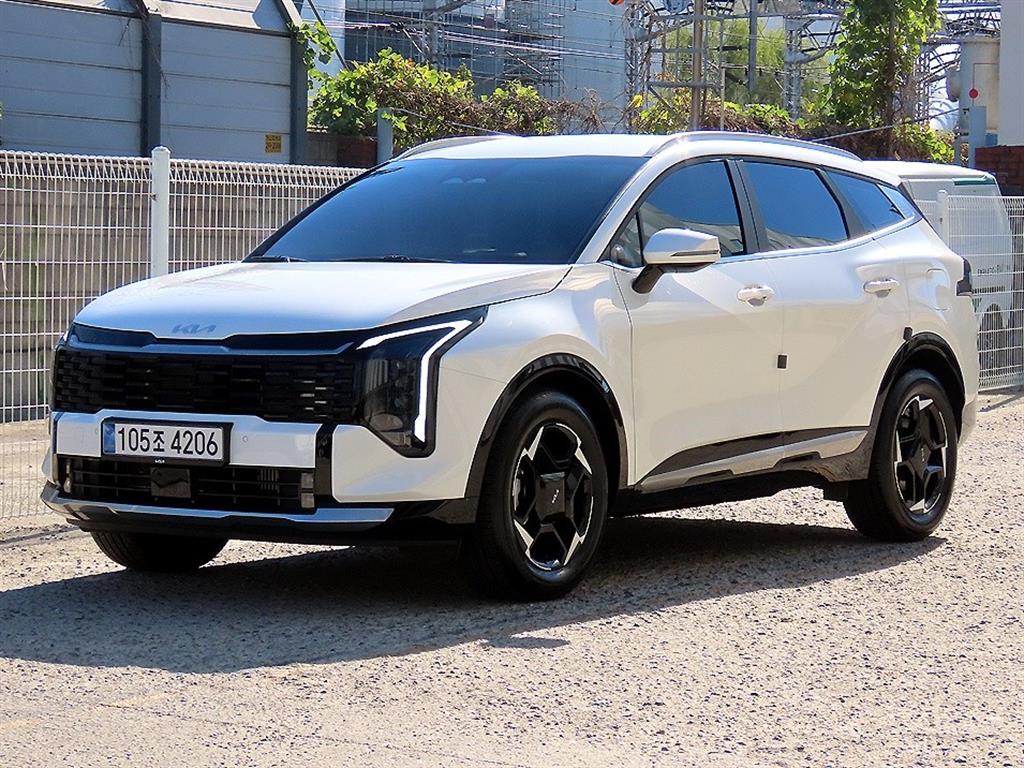 기아 스포티지 1.6 가솔린 2WD 시그니처 사진 2/20