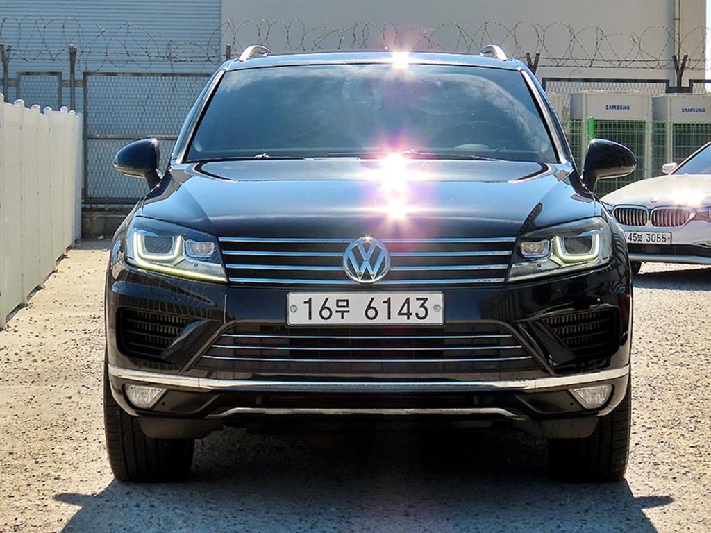 폭스바겐 투아렉 V6 3.0 TDI 블루모션 사진
