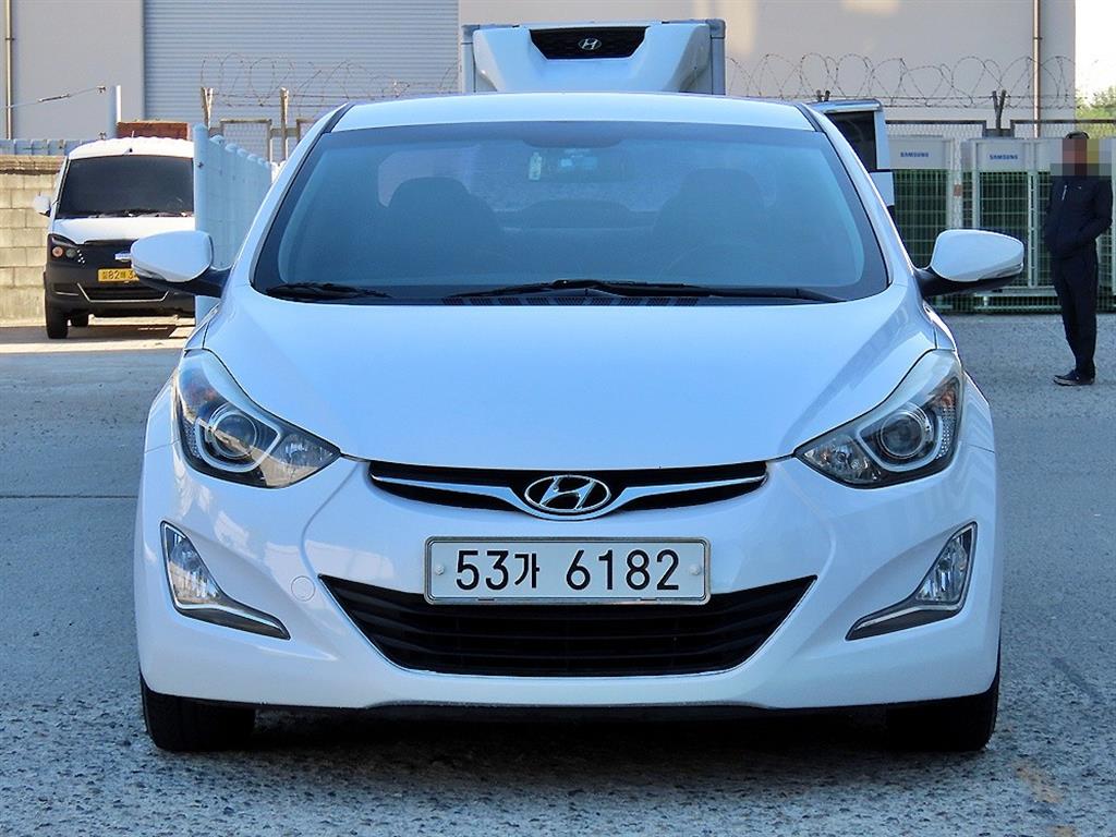 현대 아반떼 1.6 GDI 스마트 사진