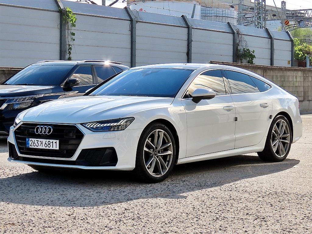 아우디 A7 50 TDI 콰트로 프리미엄 사진 2/20