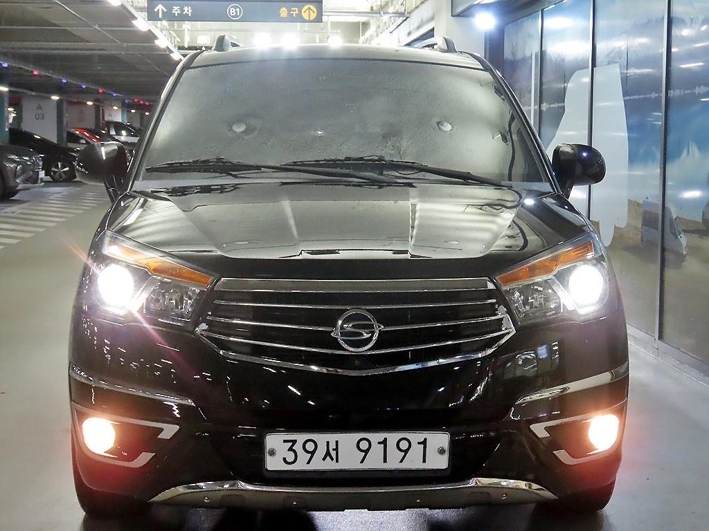 KGM 코란도 4WD RX 플러스 9인승 사진