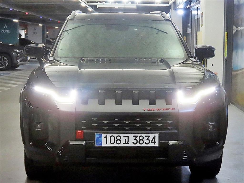 KGM 토레스 1.5 GDI-T 2WD 리미티드 블랙에디션 사진